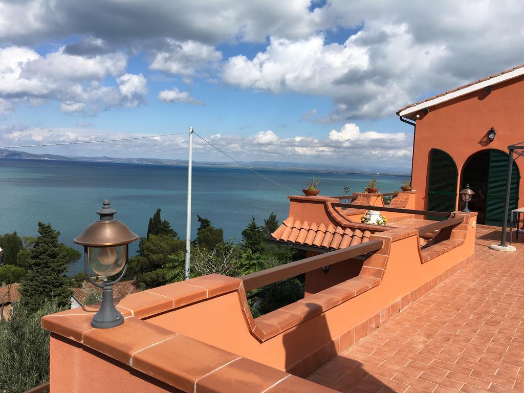 Casa Azzurra Lägenhet Porto Santo Stefano  Exteriör bild