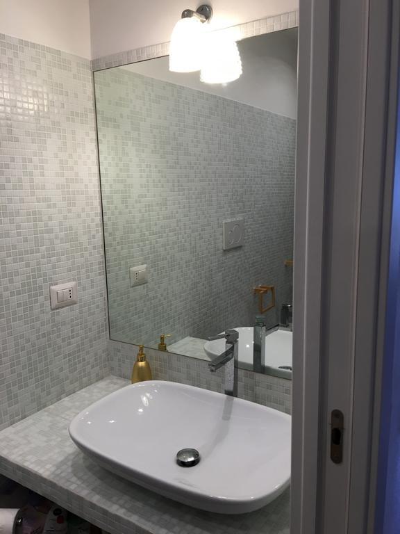 Casa Azzurra Lägenhet Porto Santo Stefano  Exteriör bild